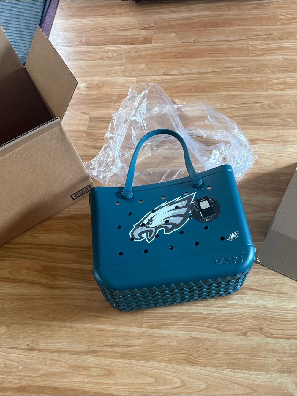 New Philadelphia Eagles Original Bogg Bag - Picture 1 of 10